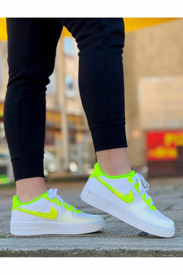 اسنیکر آدیداس Nike با کد yyDV1680-100yy